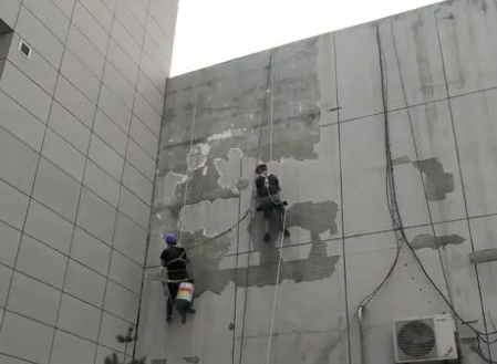 玉林市楼顶漏水维修公司分享下玉林市外墙防水的注意事项